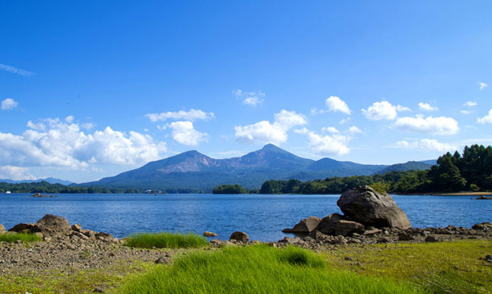 桧原湖と磐梯山 (Lake Hibara and Mt.Bandai)【北塩原村/Kitashiobara-mura】