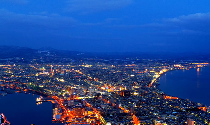 【 From Mt. Hakodate Observatory, you can see the amazing scenery with the blue sea and the cityscape. 】